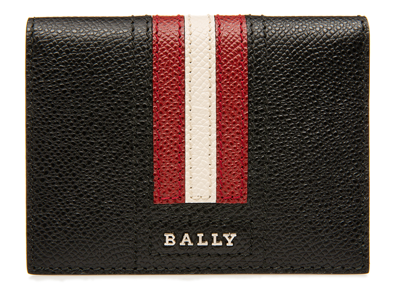 علامة Bally السويسرية الفاخرة تطلق دليل هدايا غير مسبوق مع اقتراب موسم الأعياد